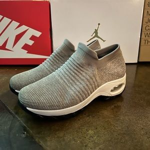 Women’s 9 shoe